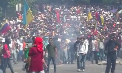 Ratusan Pendukung Oposisi Venezuela Berunjuk Rasa