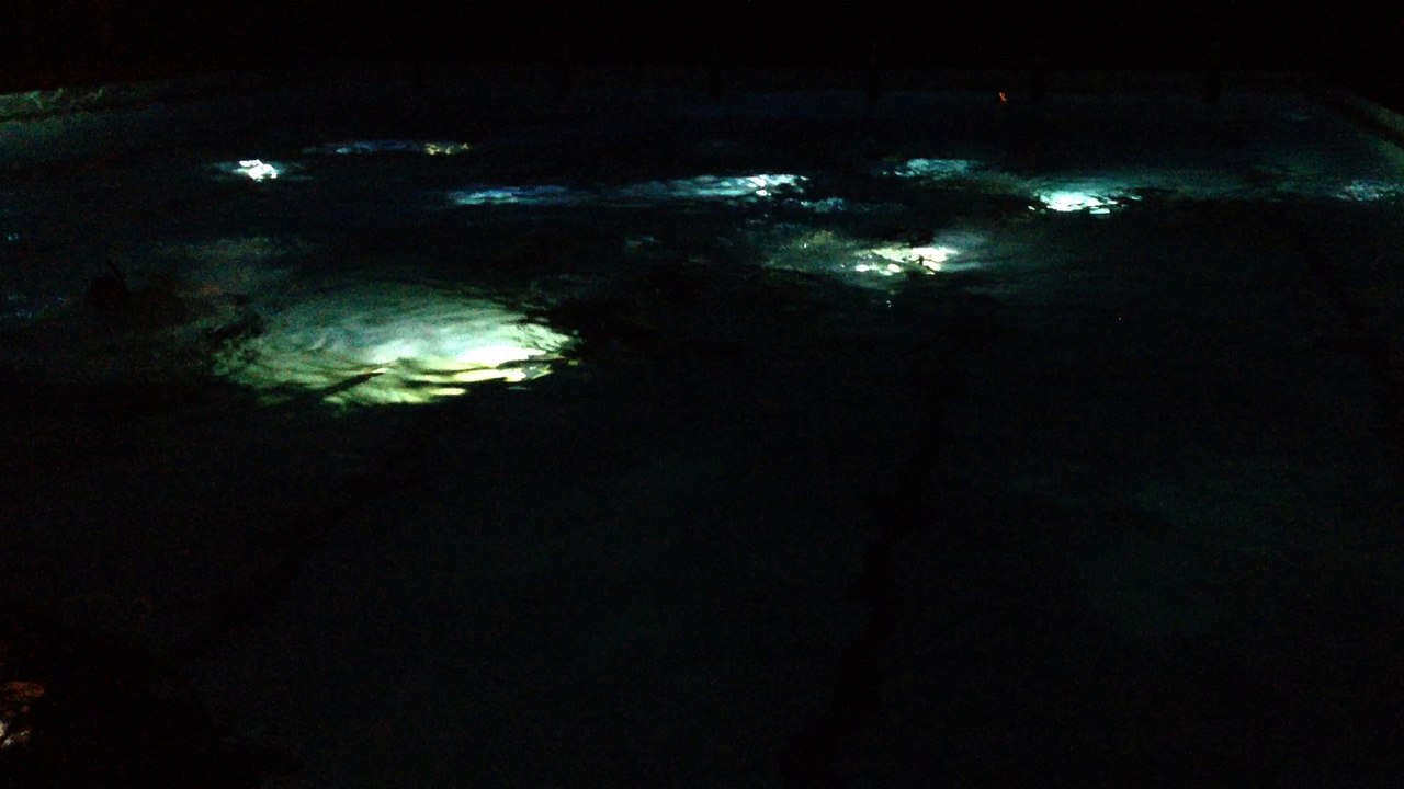 Plongée de nuit à la piscine
