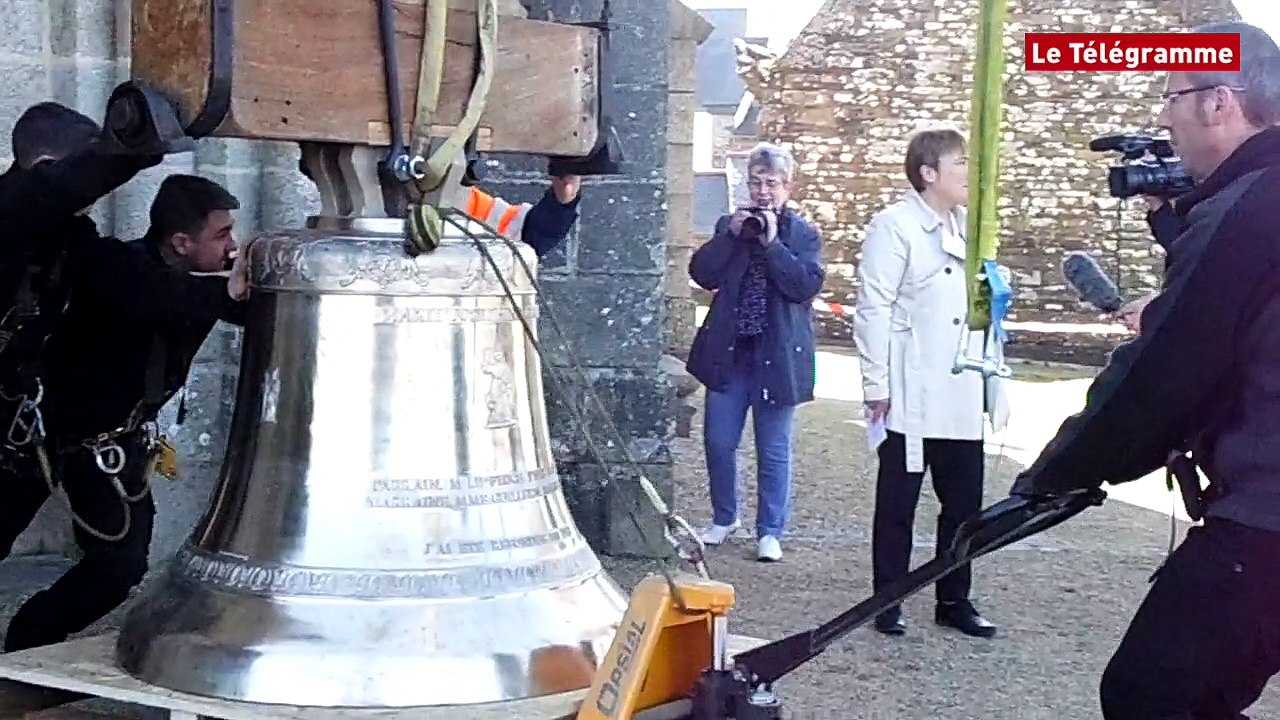 Hanvec. L'église retrouve ses cloches