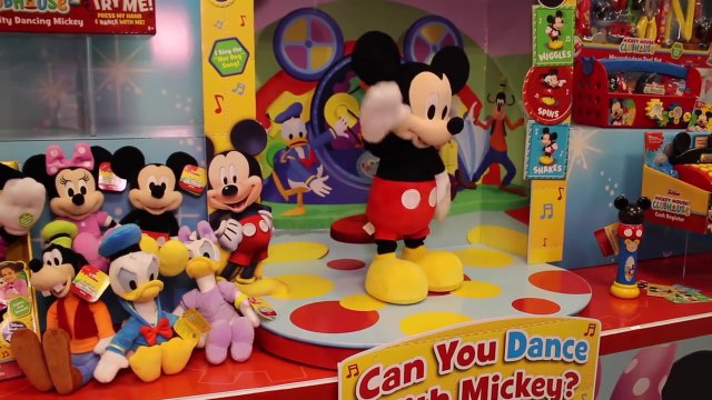 Hot Diggity Dancing MICKEY MOUSE Super Roller Skating MINNIE MOUSE Toy Fair 2016-QXP-eIuhybA