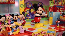 Hot Diggity Dancing MICKEY MOUSE   Super Roller Skating MINNIE MOUSE Toy Fair 2016