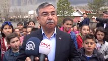 Sivas Milli Eğitim Bakanı Yılmaz 17 Nisan'da Okullar Tatil