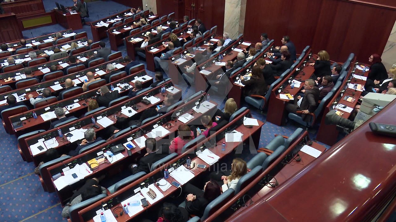 “Arena”, debat i ashpër mes Ilija Dimovskit të VMRO-së dhe Muhamed Zeqirit të LSDM-së