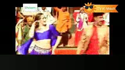 -- Ghulaam -- (8 April 2017) Rangeela ko Khada Kiya Barf Par