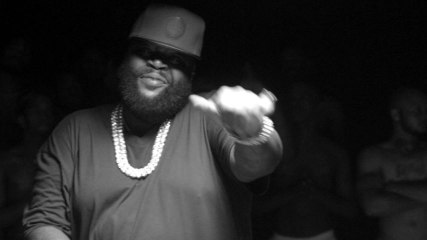 Rick Ross - Hold Me Back