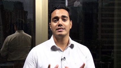 Incertezas internas fazem o dólar fechar a semana em forte alta