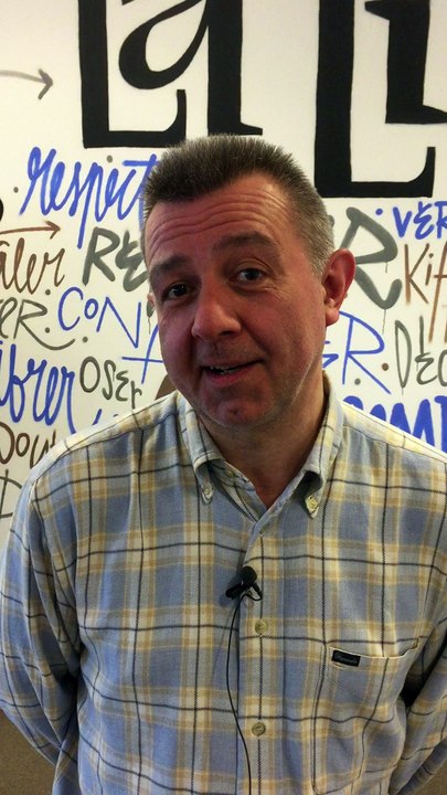 Jean-François Jourdain préface la 20e journée de hockey