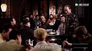 军阀看到小姐太漂亮，竟想把小姐给糟蹋了