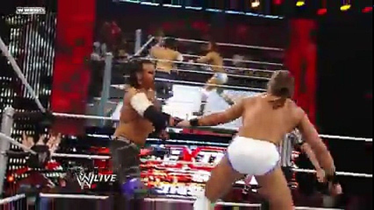 Matt Hardy vs. Intercontinental Champion Drew McIntyre