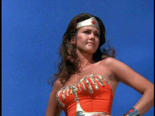 La Mujer Maravilla Temporada 3 Episodio 23: El Fantasma del RollerCoaster 1 (en Latino)