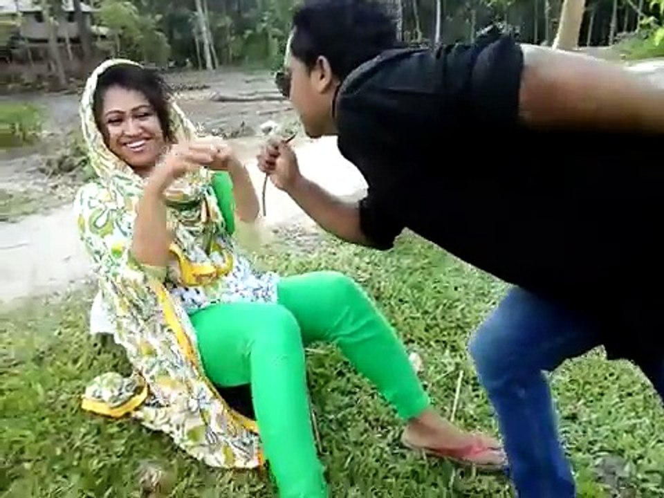 Bangla Village funny song HD.
