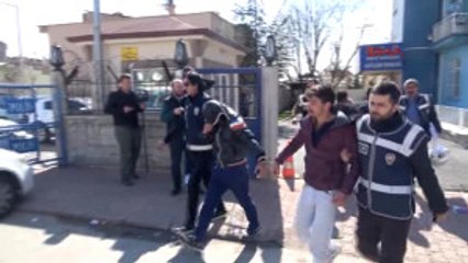 Konya Çaldıkları Kıyafetleri Satmak Için Iş Yeri Açmışlar