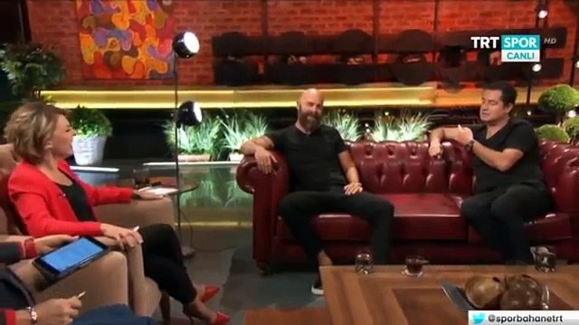 Acun Ilıcalı Esat' a arabasını nasıl verdiğini anlatıyor