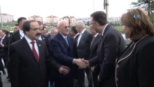 TBMM Başkanı İsmail Kahraman Sakarya Valiliğini Ziyaret Etti