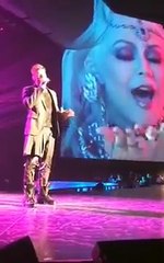 Ricky Martin Ricky ALLINIn  Las Vegas - Cristina Aguilera