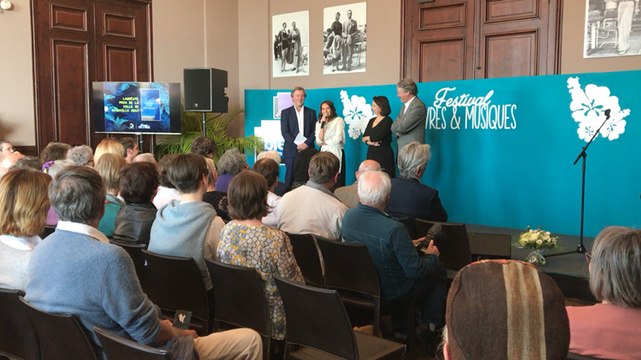 Livres & musique. Frédérique Deghelt a reçu le prix de la Ville