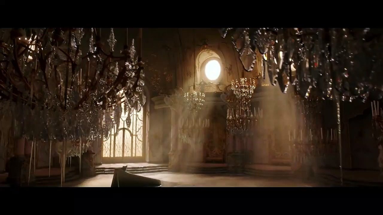 La Bella y la Bestia _ Teaser tráiler en español - un clásico de Disney easdn acción