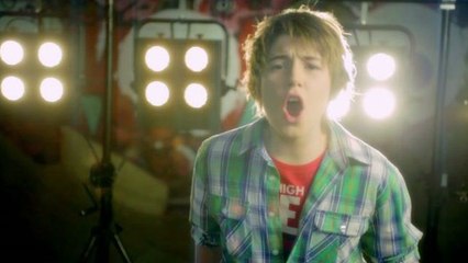 Robin Packalen - Frontside Ollie