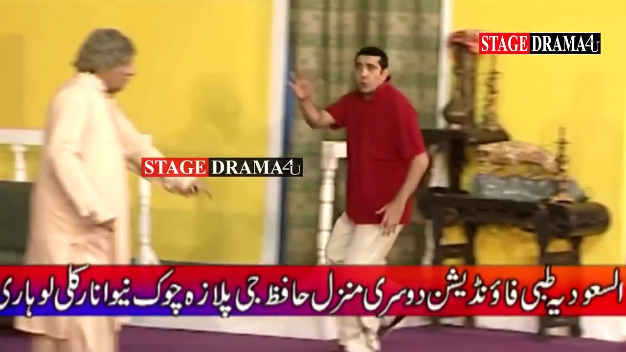 StageDrama Live Kiss Nasir Chinuti with Girls