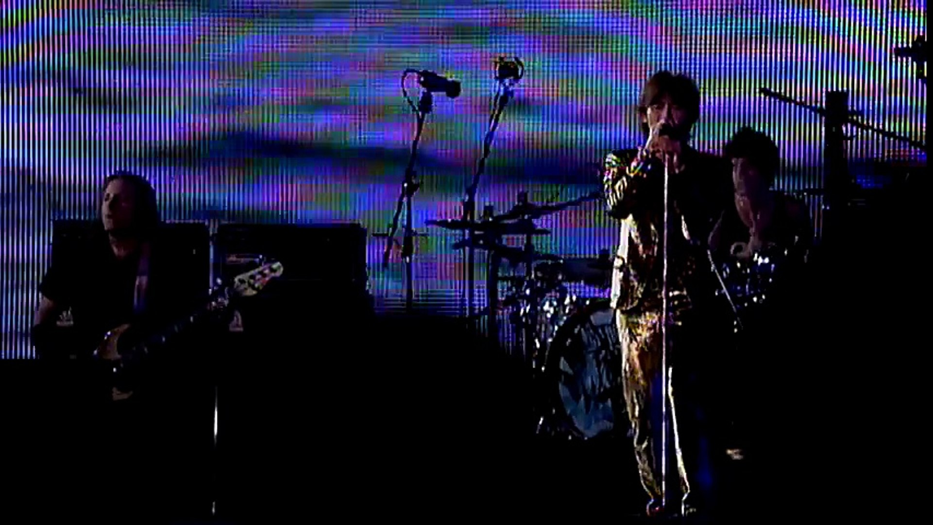 B'z「MY　LONELY　TOWN」