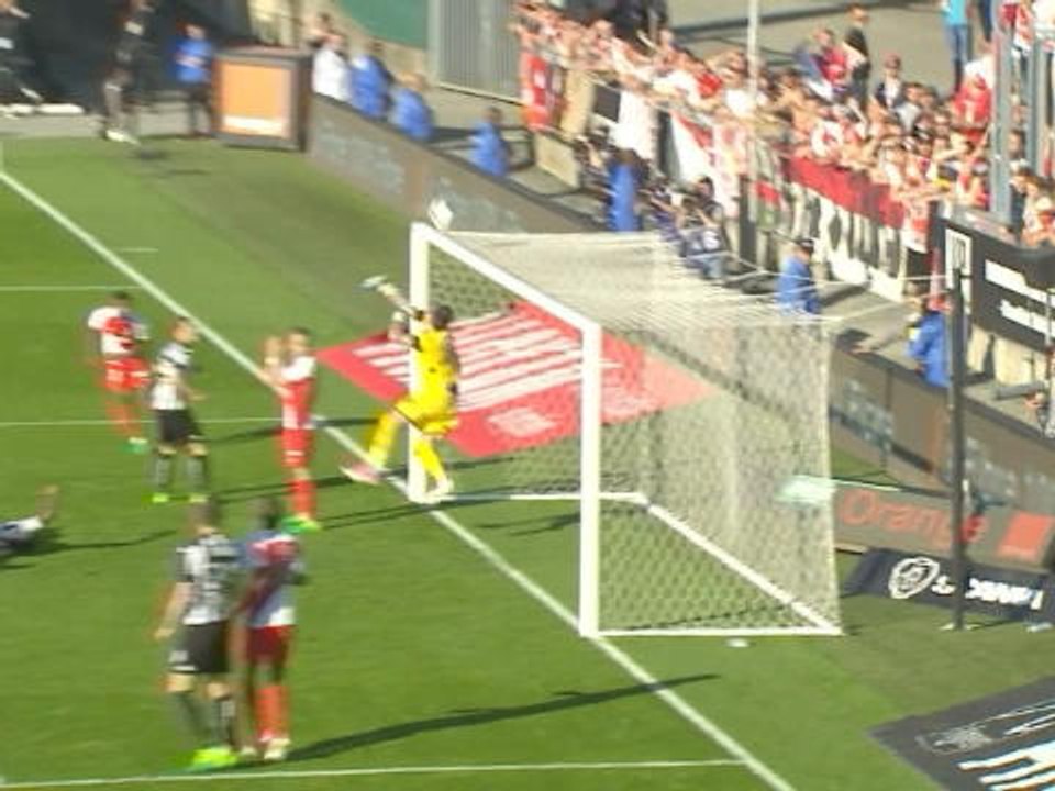 Ligue 1: Leaders Monaco survive Angers test