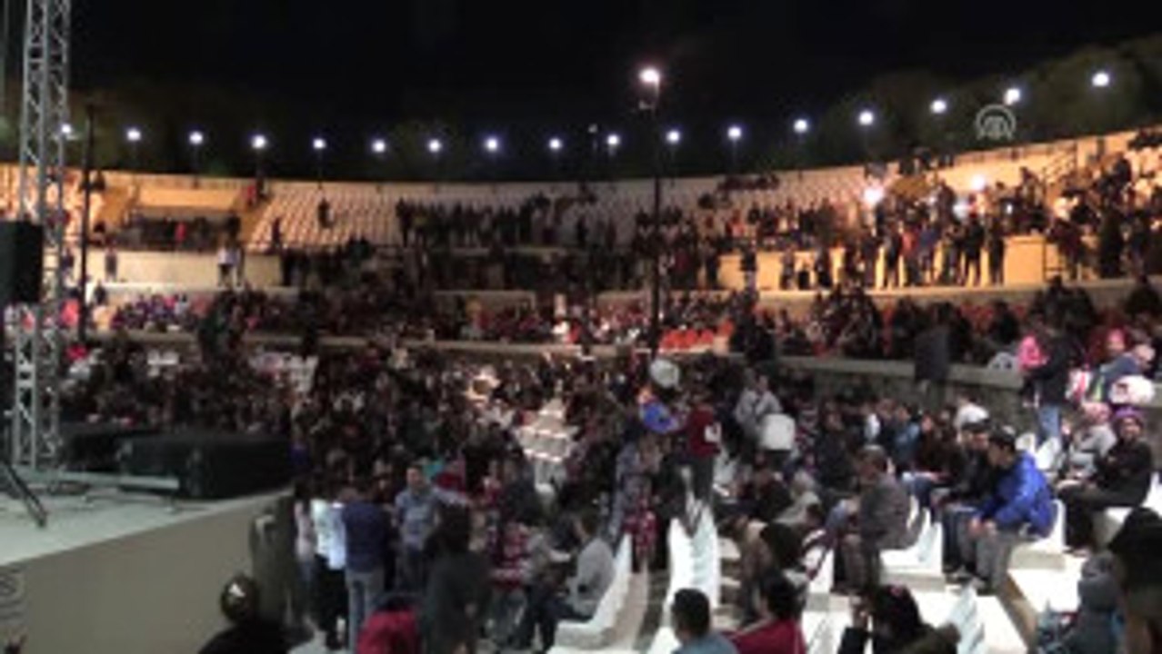 8 Nisan Dünya Romanlar Günü Konseri