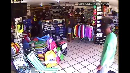 Assalto em loja de materiais esportivos em Guarapari