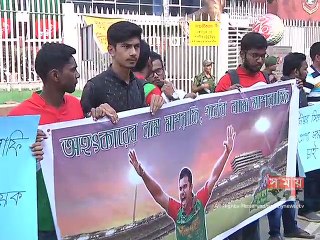 হাথুরুসিংহের স্বেচ্ছাচারিতা বন্ধের আহ্বান মাশরাফি ভক্তদের