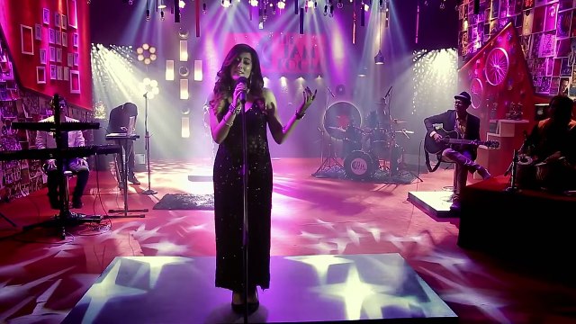 Aao Huzoor Tumko By Jonita Gandhi