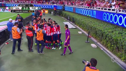 Au Mexique, Carlos Fierro joue un mauvais tour au gardien de but adverse