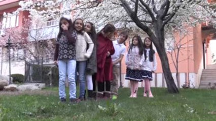 Bu Sınıfın Öğrencileri "Ikiz" ve "Üçüz"