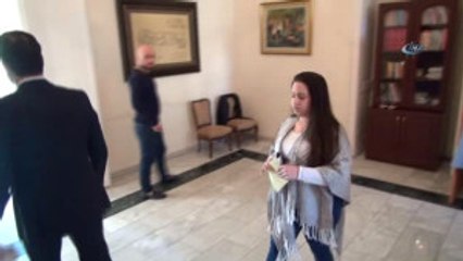 Macaristan'da Türk Seçmenler Referandum İçin Sandık Başında