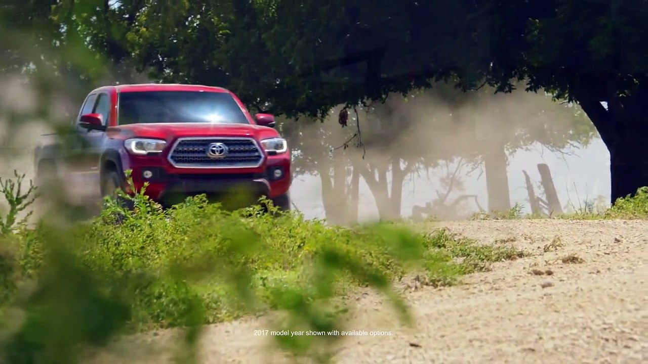 London, ON - 2017 Nissan Frontier Vs 2017 Toyota Tacoma | Toyota Dealer