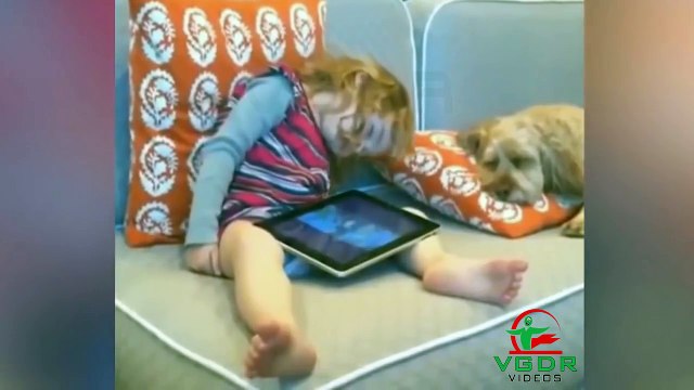 Funny videos. Caídas y Videos Graciosos Súper Caídas Bromas Golpes Sustos Videos de risa