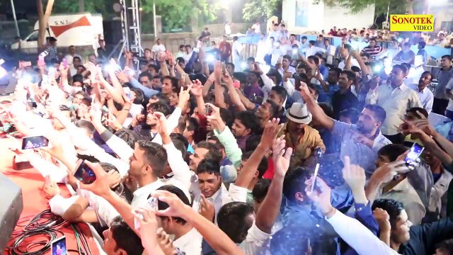 सपना ने मुम्बई में हाई प्रोफाइल लोगो को अपने डांस से किया पागल - सब दीवाने बने । Sapna Dance Video