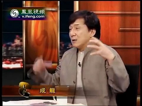 20121211 锵锵三人行 成龙：爱国没有罪 不爱国就移民走人