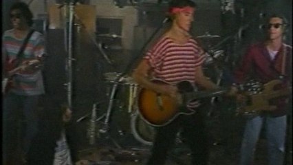 Charly García - No Se Va A Llamar Mi Amor