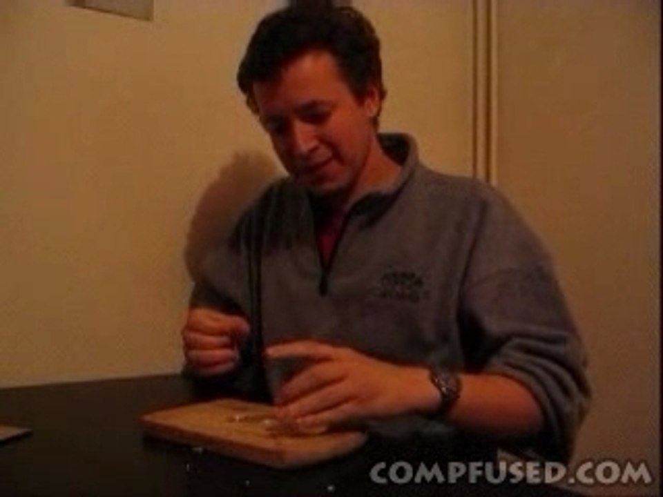 Comment écaler un oeuf dur ...