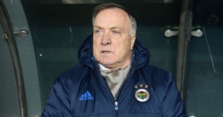 Dick Advocaat: Akhisar Tüm Gücüyle Bastırdığı İçin Değişiklik Yapmadım