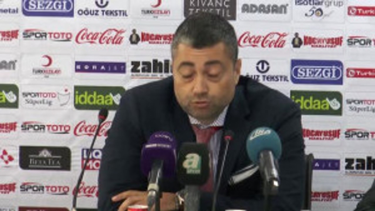 Adanaspor Teknik Direktörü Şahin Istifa Etti
