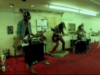 Noisettes - Scratch Your Name