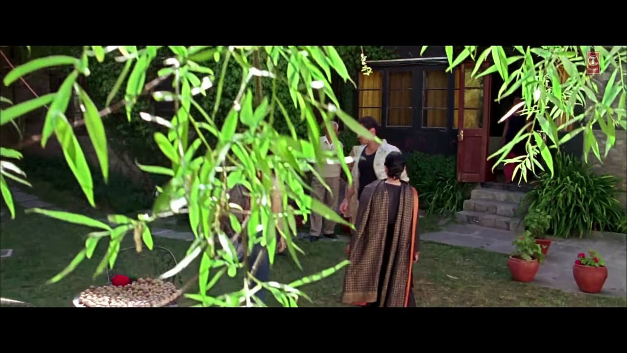 Aaoge Jab Tum Full Song - Jab We Met - Kareena Kapoor, Shahid Kapoor - YouTube