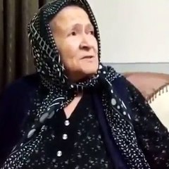 Parmağı Ağrıyormuş (Küfür İçerir)