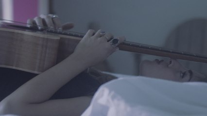 Joan Thiele - Save Me