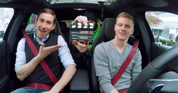 VÍDEO: Así se lo pasa Mick Schumacher delante de las cámaras