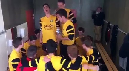 Joie des U17 A après leur victoire en 1/4 de Finale de la coupe du District