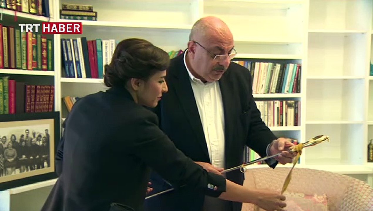 Alparslan Türkeş'in hayatı