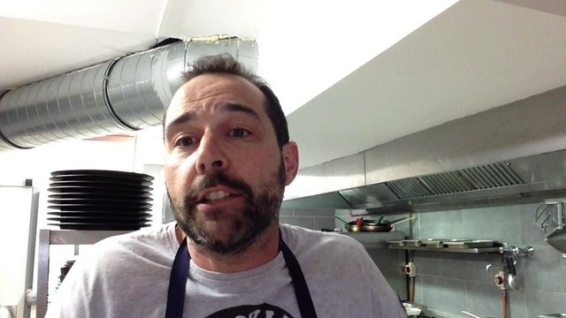 Un restaurateur pète un plomb à cause des commentaires TripAdvisor