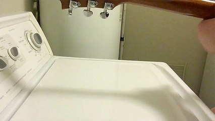 Musician Sings 'On The Road Again' With Washer 'Ken E More'