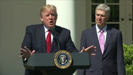 EUA: novo juiz da Suprema Corte presta juramento
